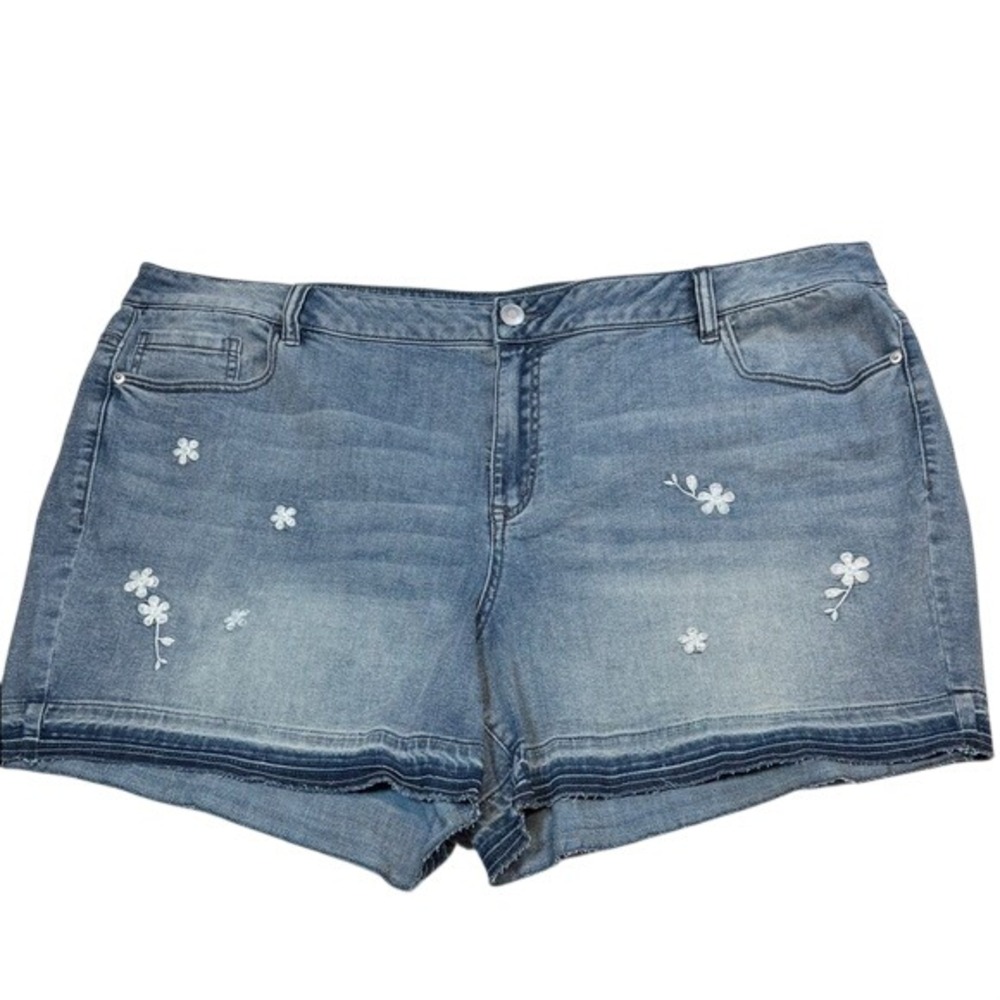 Venezia Lane Bryant Cute Floral Embroidered Denim Shorts Women Blue Plus Size 26